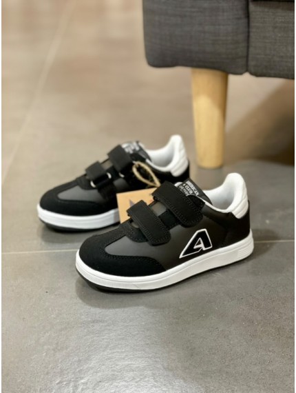 ДИТЯЧІ КРОСІВКИ AMERICAN CLUB BLACK DIDI